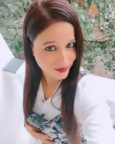 Call Girls in Dhalai